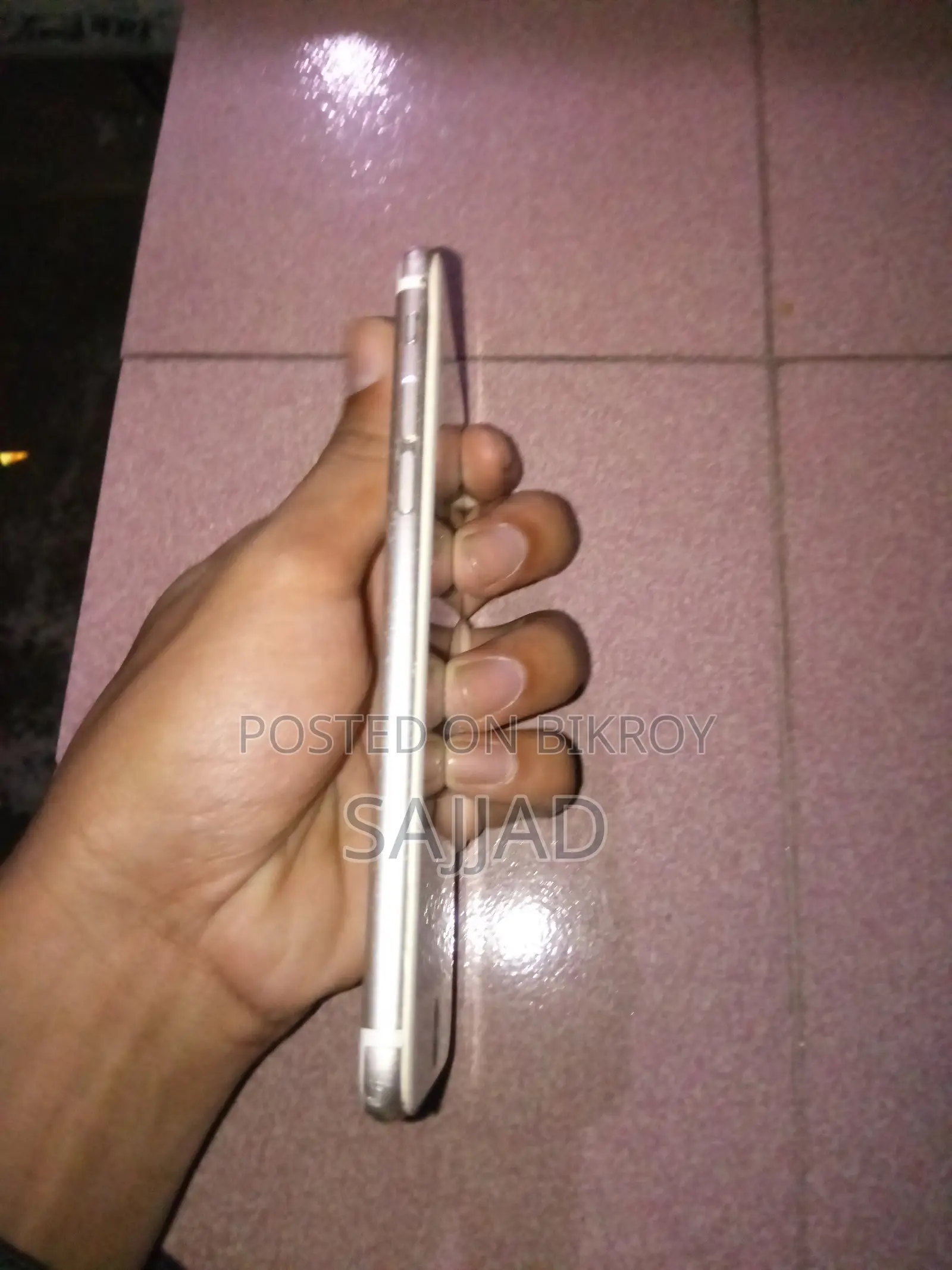 অ্যাপল আইফোন ৬ ৬৪ জিবি গোল্ড