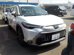 Toyota Corolla Cross 1.8 Hybrid FWD 2021 Pearl