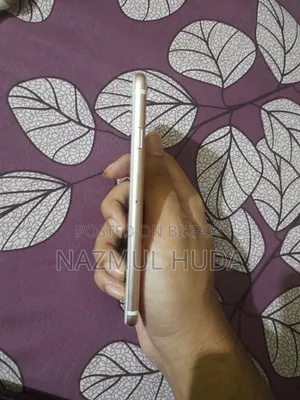 Apple iPhone 6s 64 GB Gold