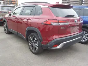 Toyota Corolla Cross 1.8 Hybrid FWD 2021 Red