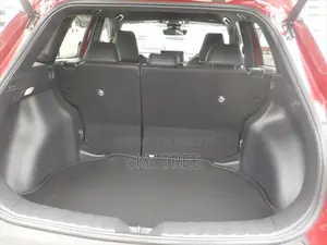 Toyota Corolla Cross 1.8 Hybrid FWD 2021 Red