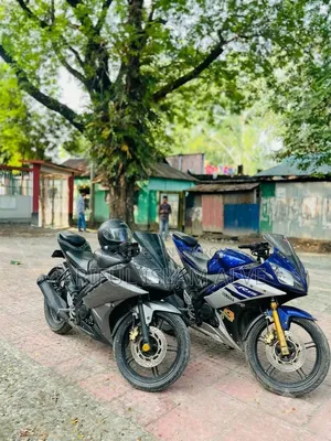 Yamaha R15 V3 2011 Blue