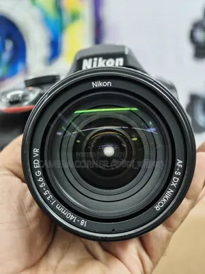 Nikon D3300+18-140mm মাস্টার লেন্স