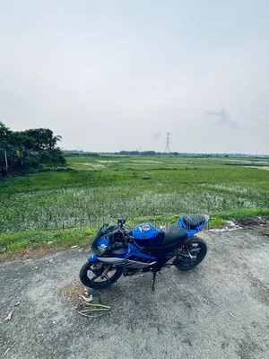 Yamaha R15 V3 2011 Blue