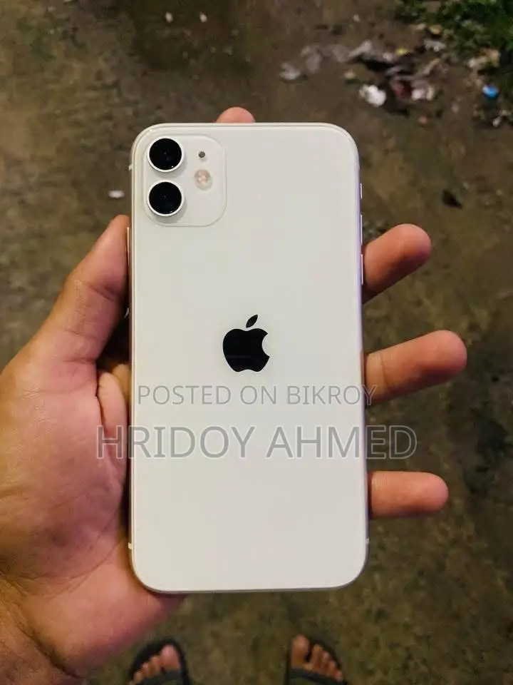Apple iPhone 11 64 GB White