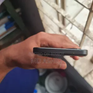 Oppo 4 GB Black