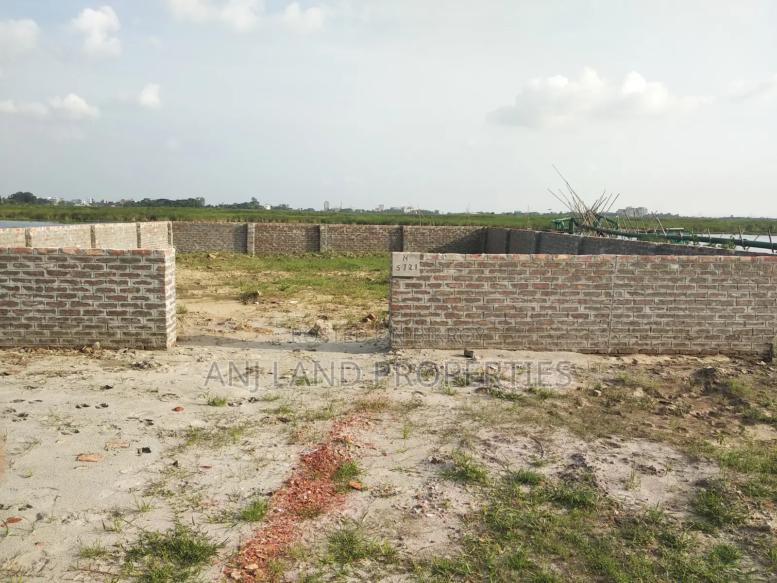 I-Extensone 2800 Serial 3-Katha Plot Sale