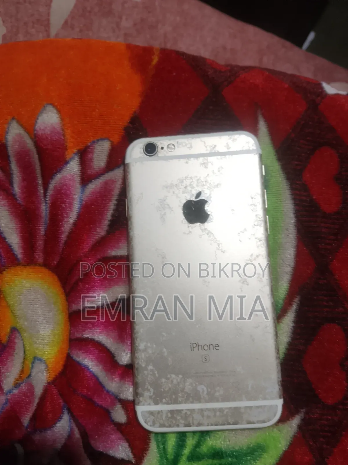 New Apple iPhone 6s 64 GB Gold