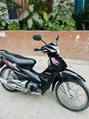 হোন্ডা ২০১৯ কালো