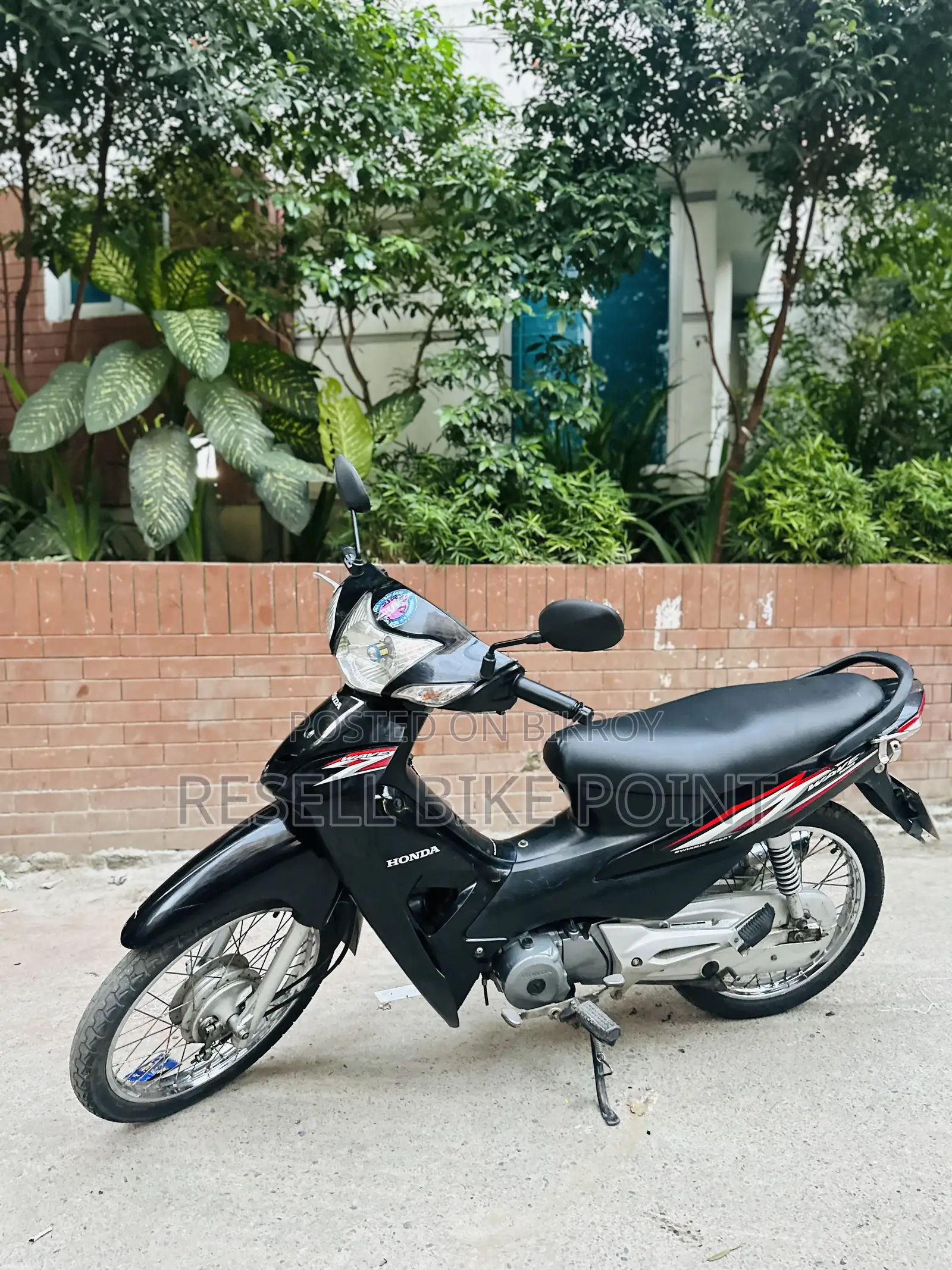 হোন্ডা ২০১৯ কালো