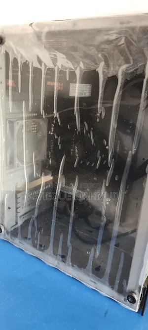Desktop Computer 8GB AMD Ryzen 5 SSD 256GB