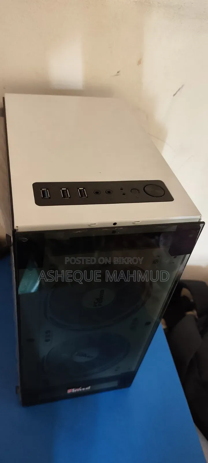 Desktop Computer 8GB AMD Ryzen 5 SSD 256GB