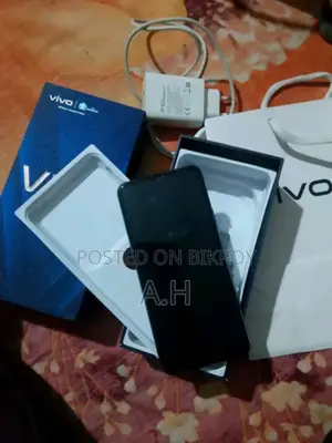 Vivo V21e 128 GB