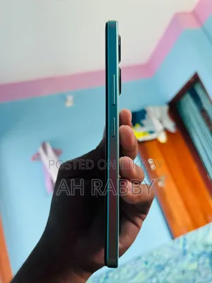 Vivo V23 128 GB