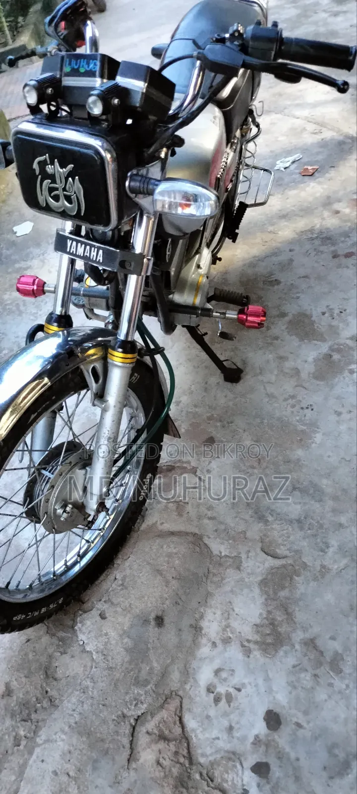 Yamaha 1998 White