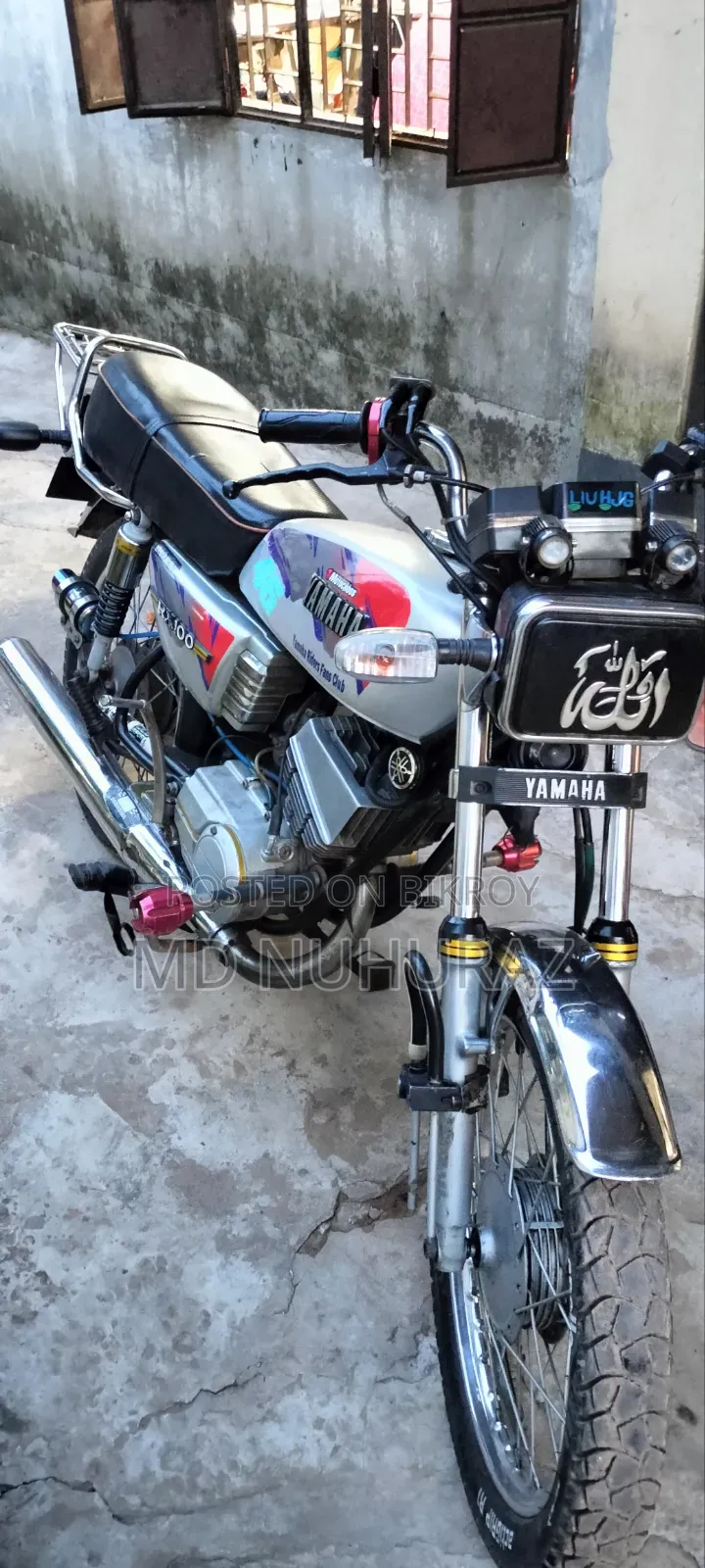 Yamaha 1998 White