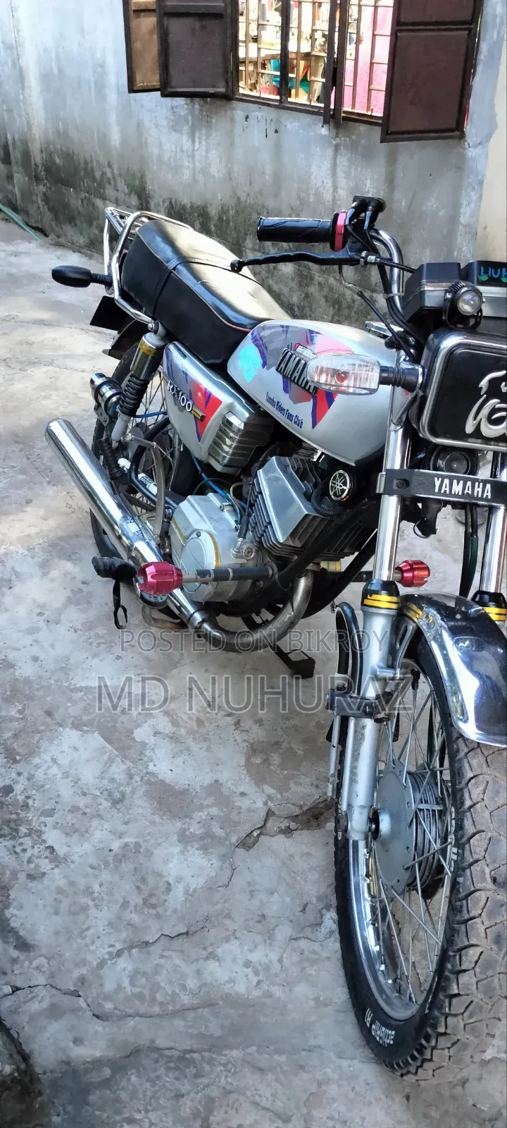 Yamaha 1998 White