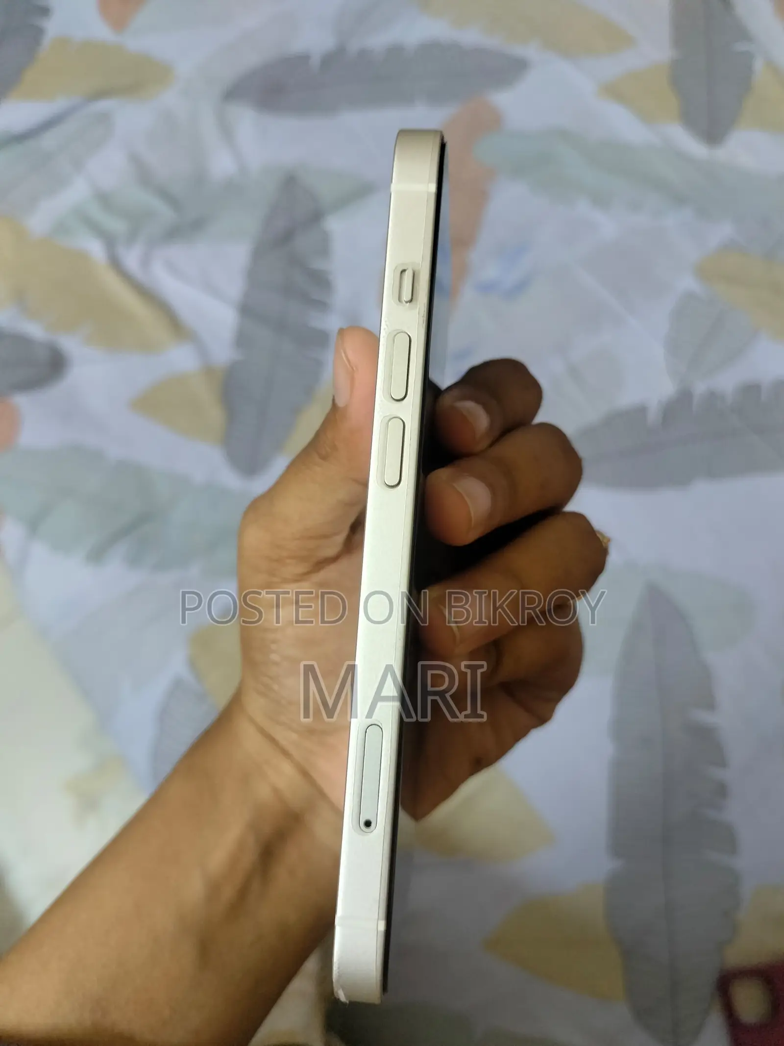 Apple iPhone 13 128 GB White