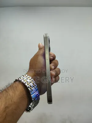 Apple iPhone 15 Pro 128 GB Gray