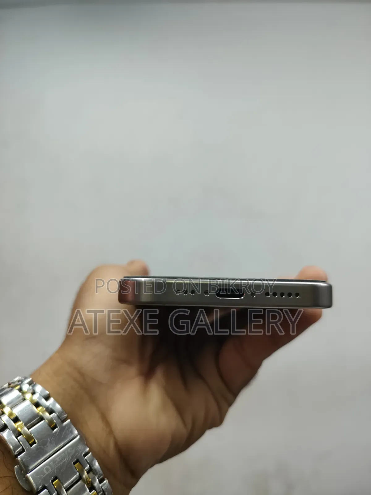 Apple iPhone 15 Pro 128 GB Gray