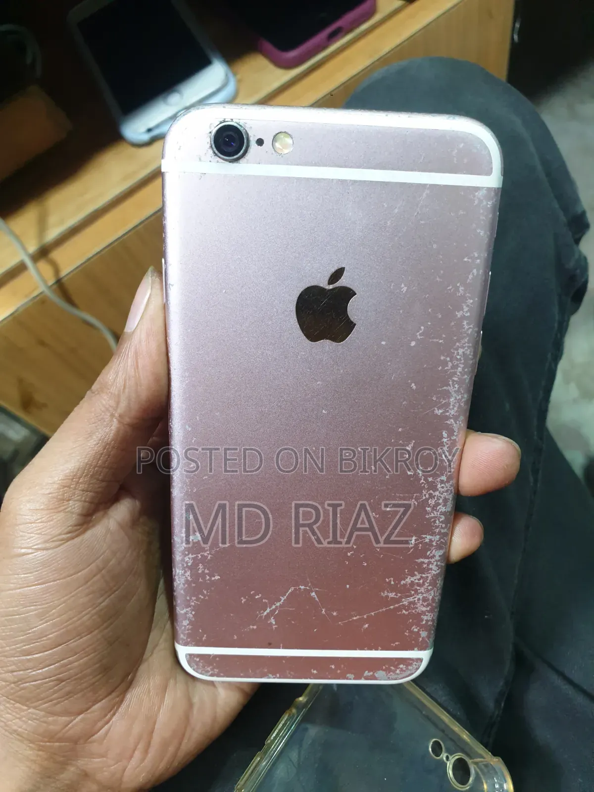 Apple iPhone 6s 64 GB গোল্ড