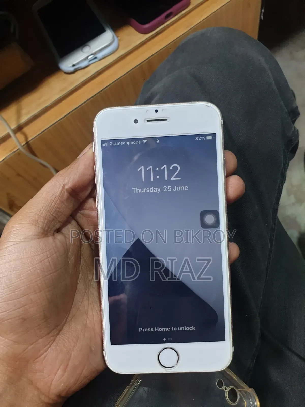 Apple iPhone 6s 64 GB গোল্ড