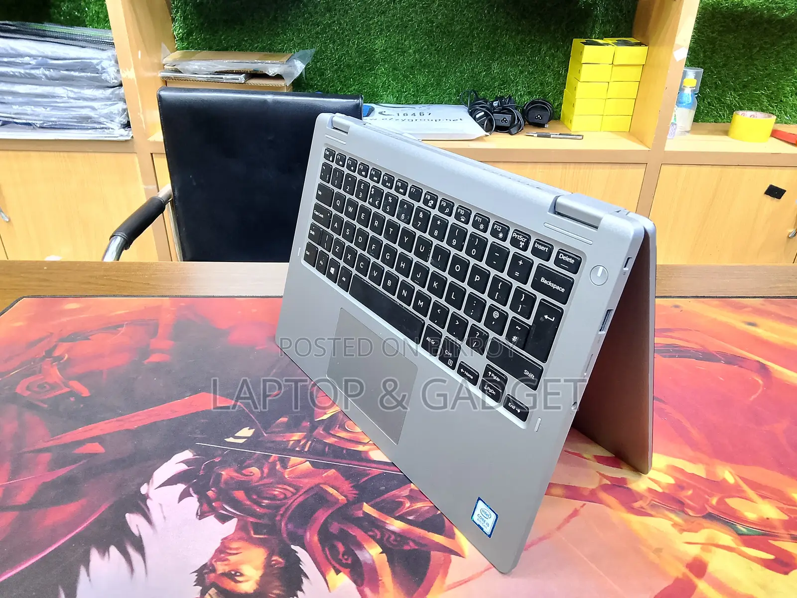 Laptop Dell Latitude 3310 2-in-1 8GB Intel Core I5 SSD 256GB