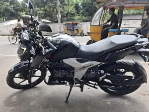TVS Apache RTR 160 4V 2021 Black