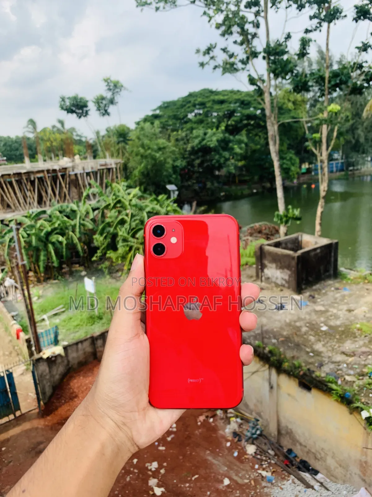 New Apple iPhone 11 64 GB Red