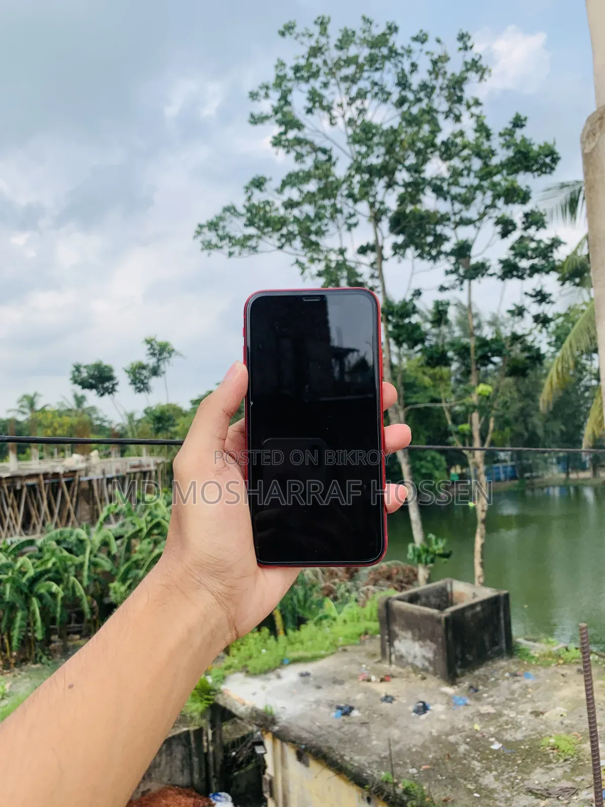 New Apple iPhone 11 64 GB Red