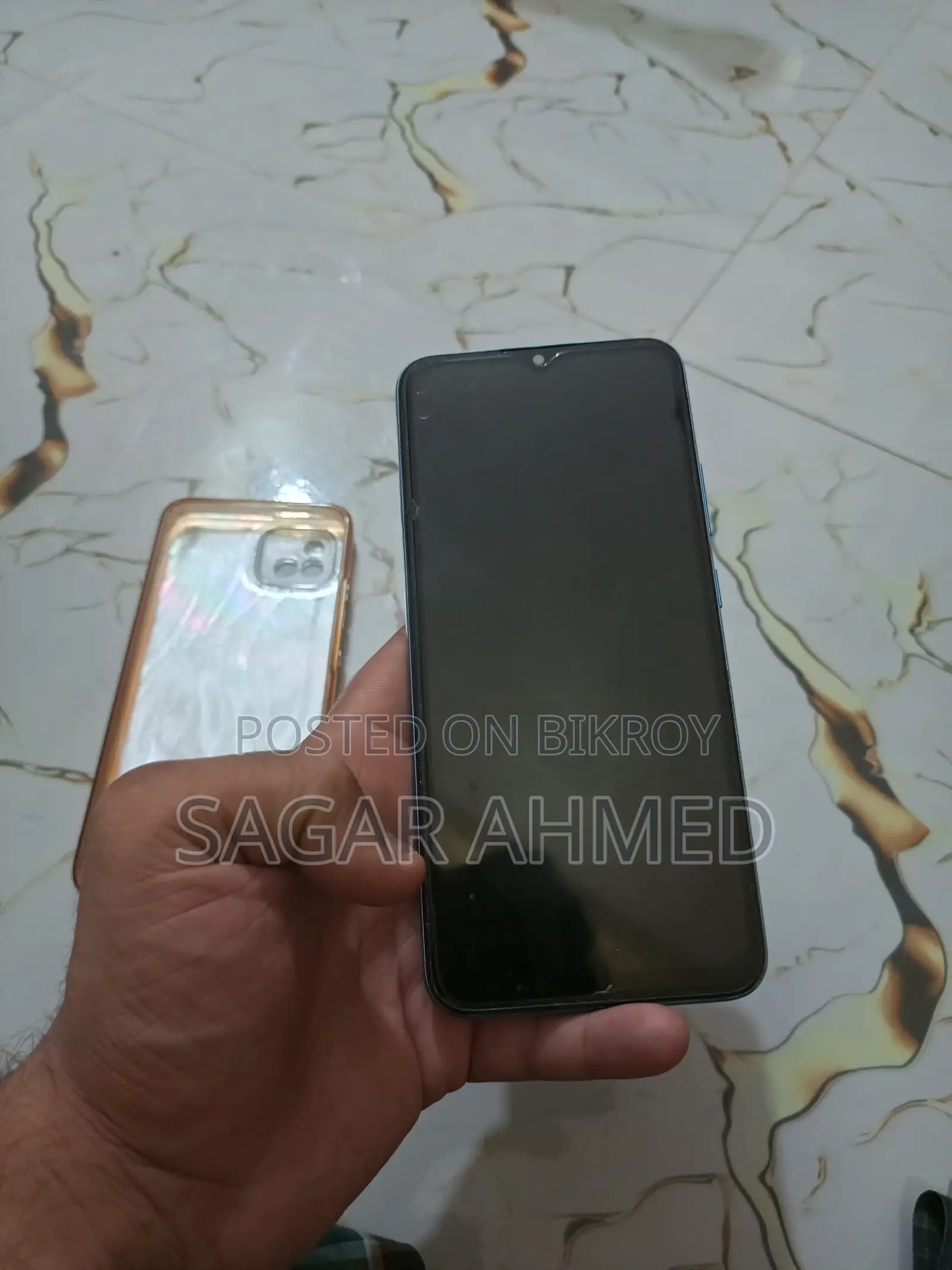Realme C2 64 GB