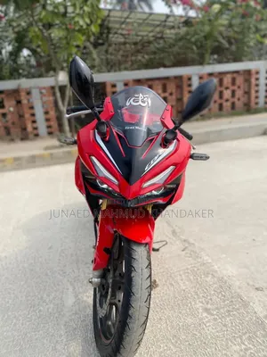 Honda CBR 2021 Red