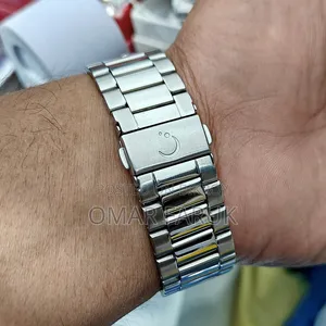 আলফজর ডব্লিউআর-০২ স্টেইনলেস স্টিল ইসলামিক ডিজিটাল ঘড়ি চমৎকার অবস্থায়