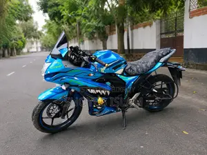 সুজুকি জিক্সার এসএফ ২০১৬ নীল