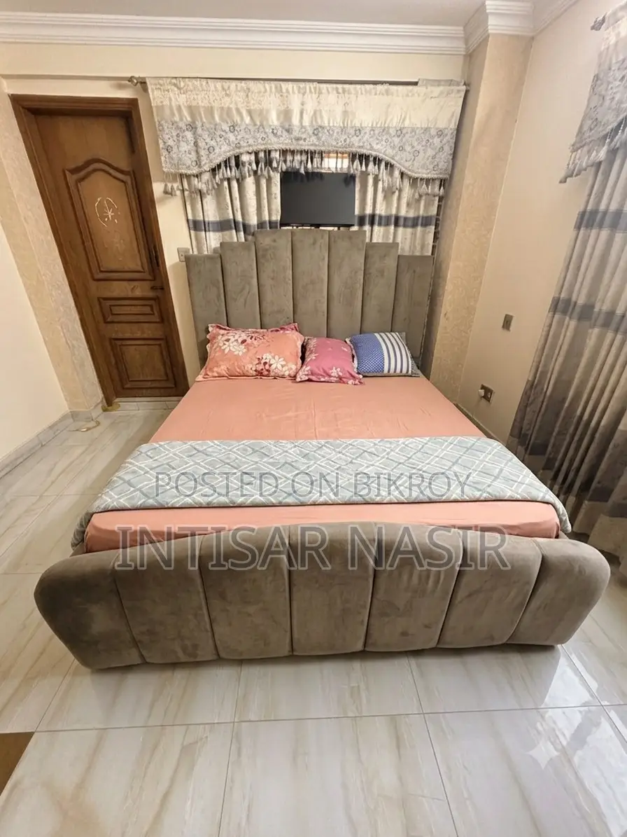 Shegun Kat Er Bed