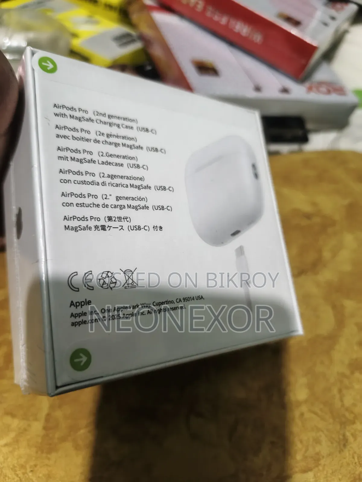 অ্যাপল এয়ারপডস ২য় জেনারেশন