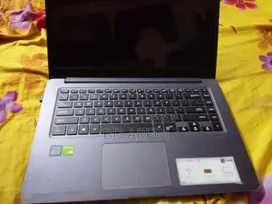 Laptop Asus VivoBook X540SA 8GB Intel Core i5 HDD 1.5T