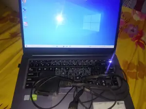 Laptop Asus VivoBook X540SA 8GB Intel Core I5 HDD 1.5T