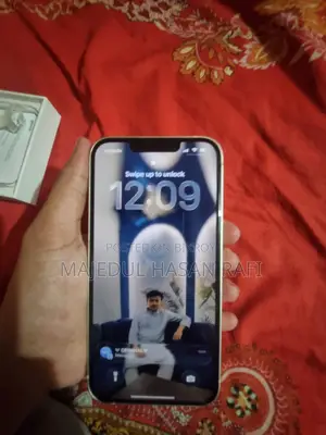 Apple iPhone 13 128 GB White