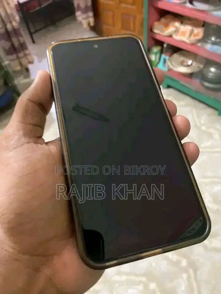 Infinix Hot 50i 128 GB Black