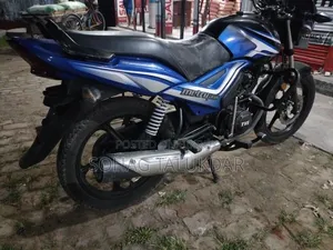 TVS Metro Plus 2022 Blue