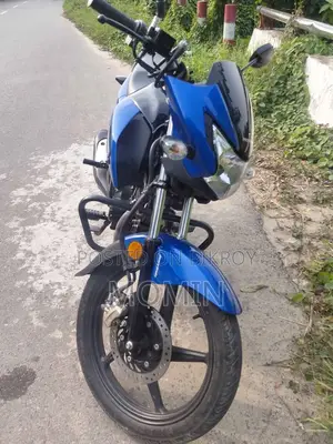 Honda CB 2023 Blue