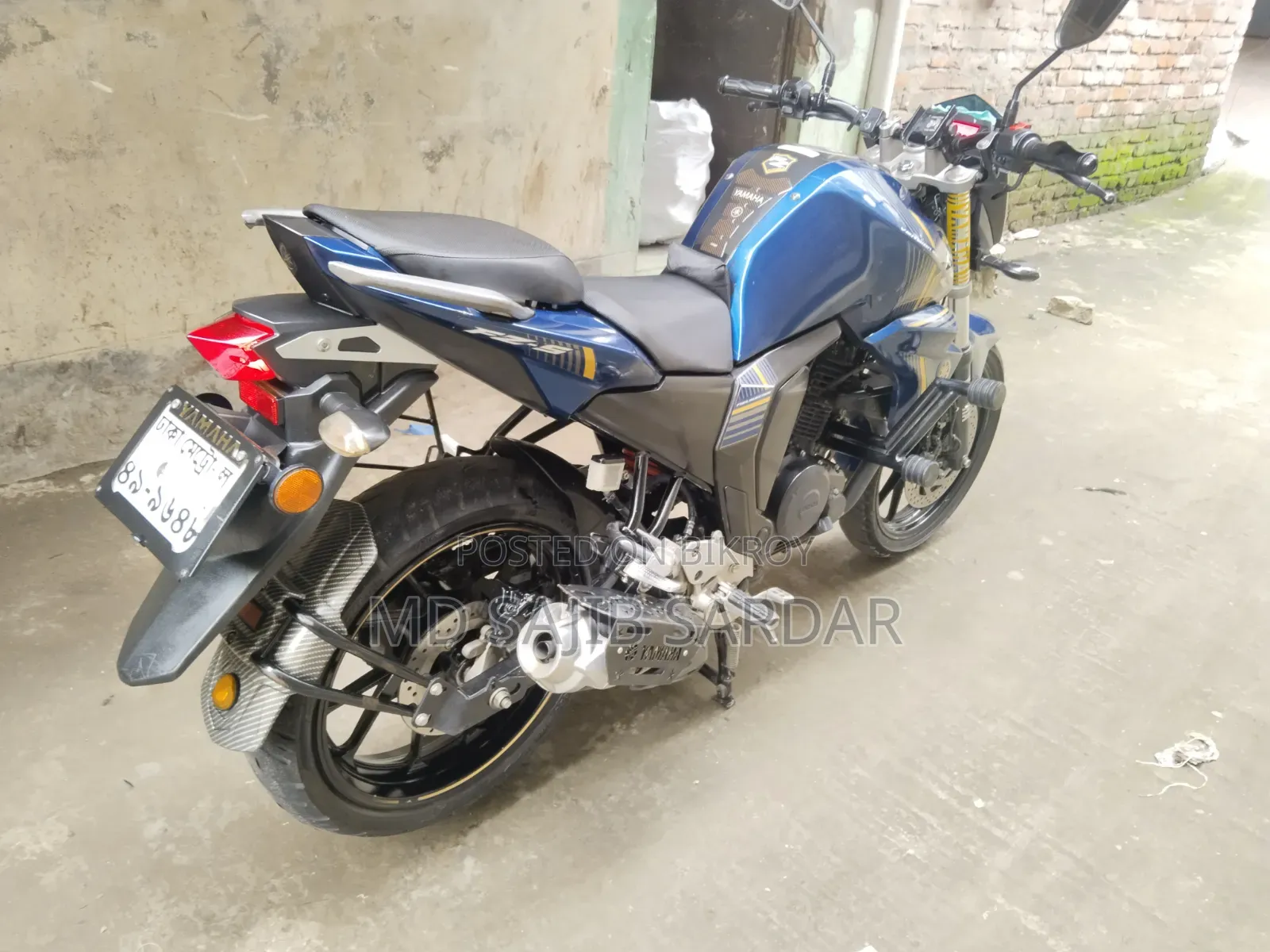 New Yamaha FZ 2024 Blue