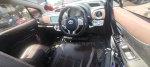 Toyota Vitz 2011 Black