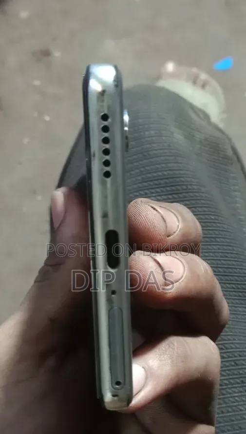 নতুন টেকনো ক্যামন ৪০ ২৫৬ জিবি