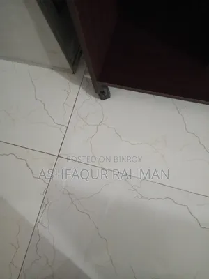 কম্পিউটার টেবিল বিক্রয় হবে