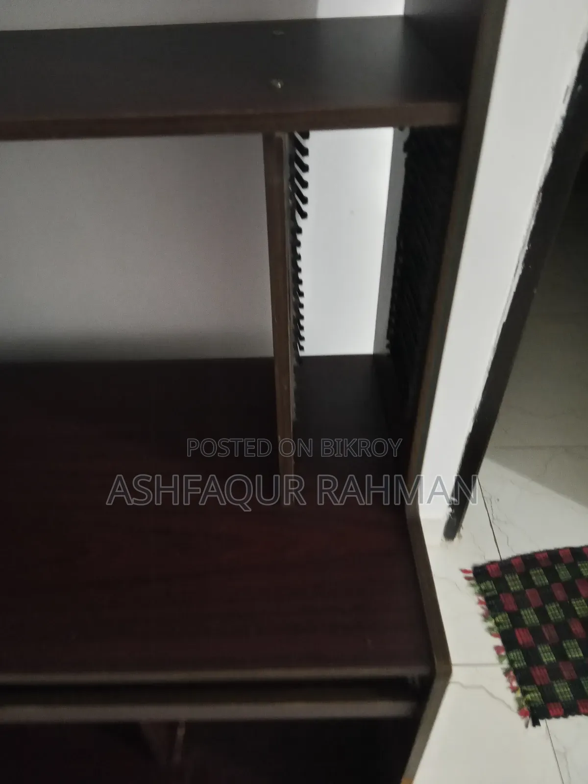 কম্পিউটার টেবিল বিক্রয় হবে