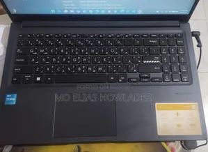 Laptop Asus Vivobook 15 8GB Intel Core 3 SSD 250GB