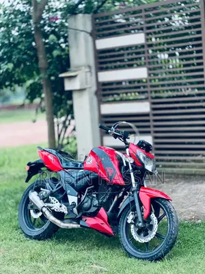 TVS Apache 160 4V 2019 Red