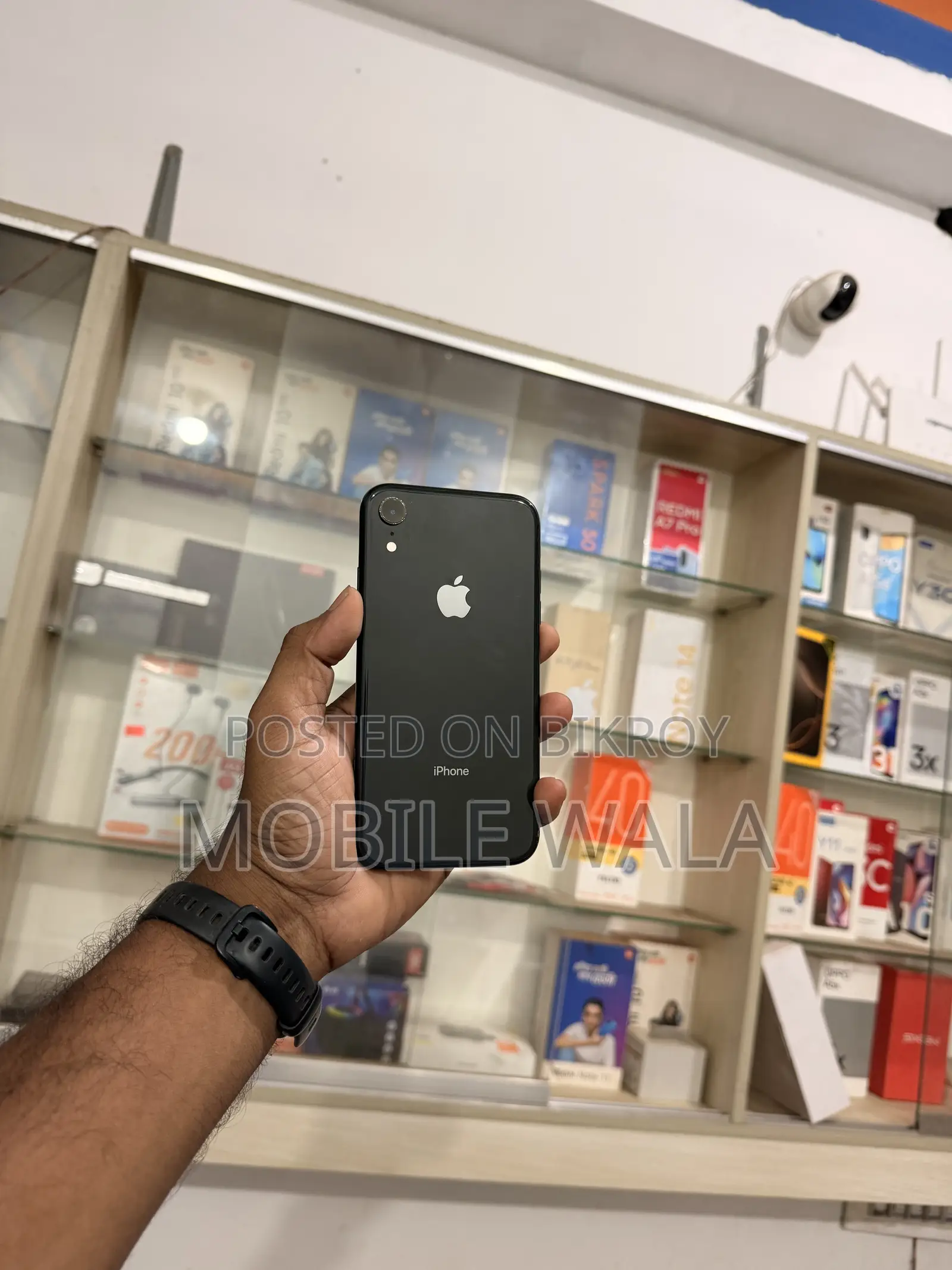 New Apple iPhone XR 64 GB Black